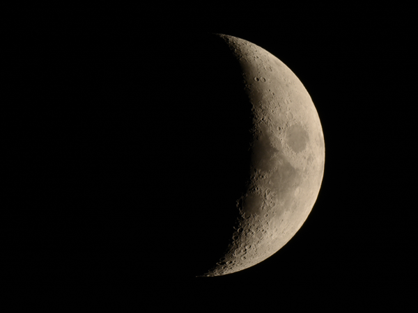 2015年3月25日20時16分 月齢5.1