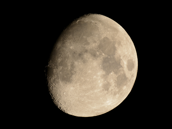 2014年11月3日21時58分 月齢10.6